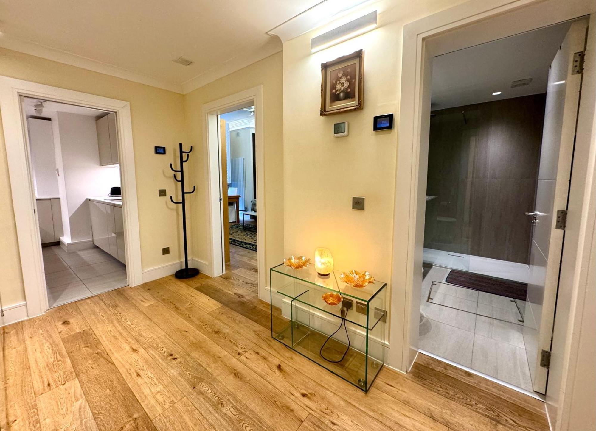 2 Bedroom Apartment In Central London South Kensington By Wild Londra Exterior foto